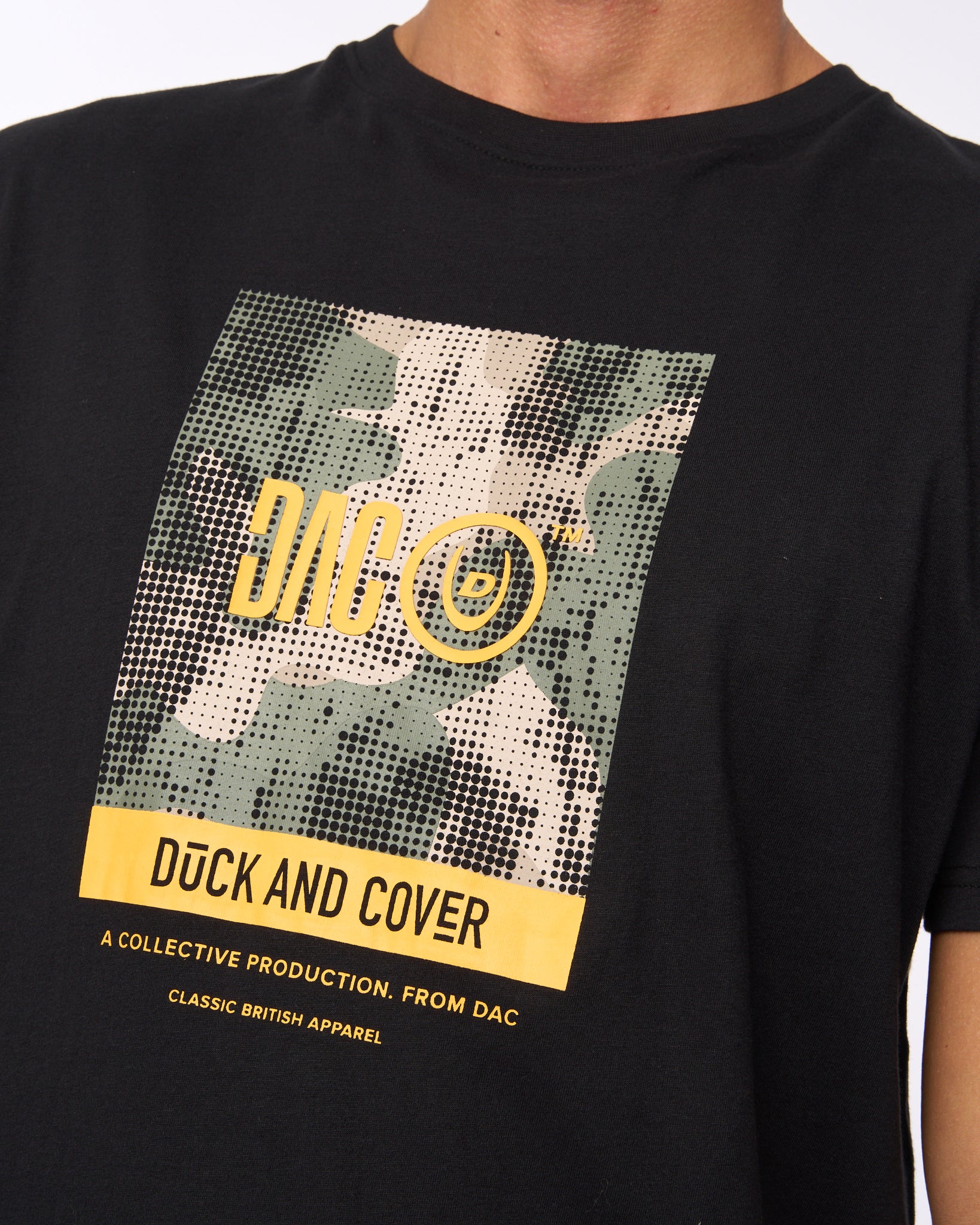 Duck & Cover Camostack T-Shirt Black