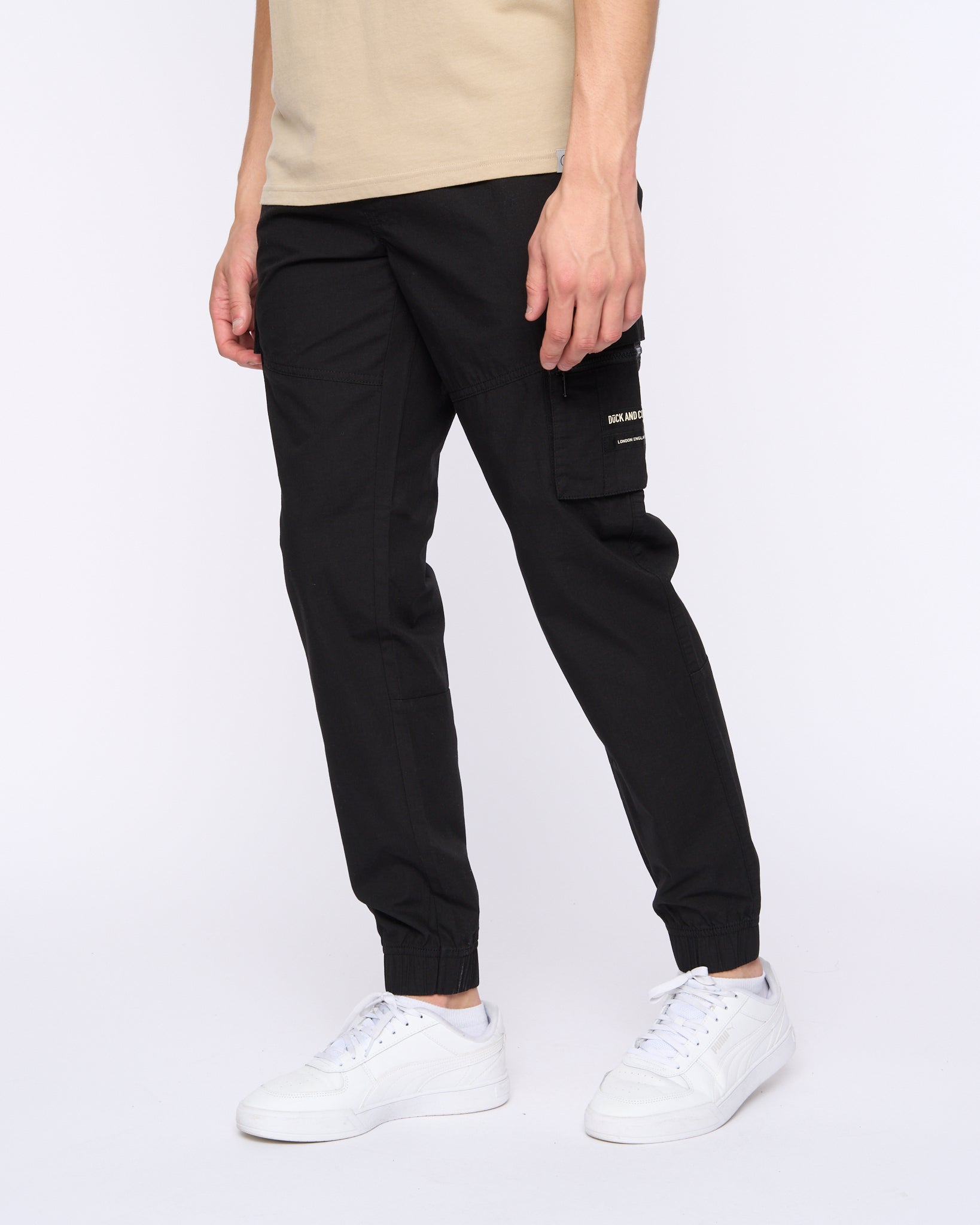 Duck & Cover Chesser Cargo Pants Black