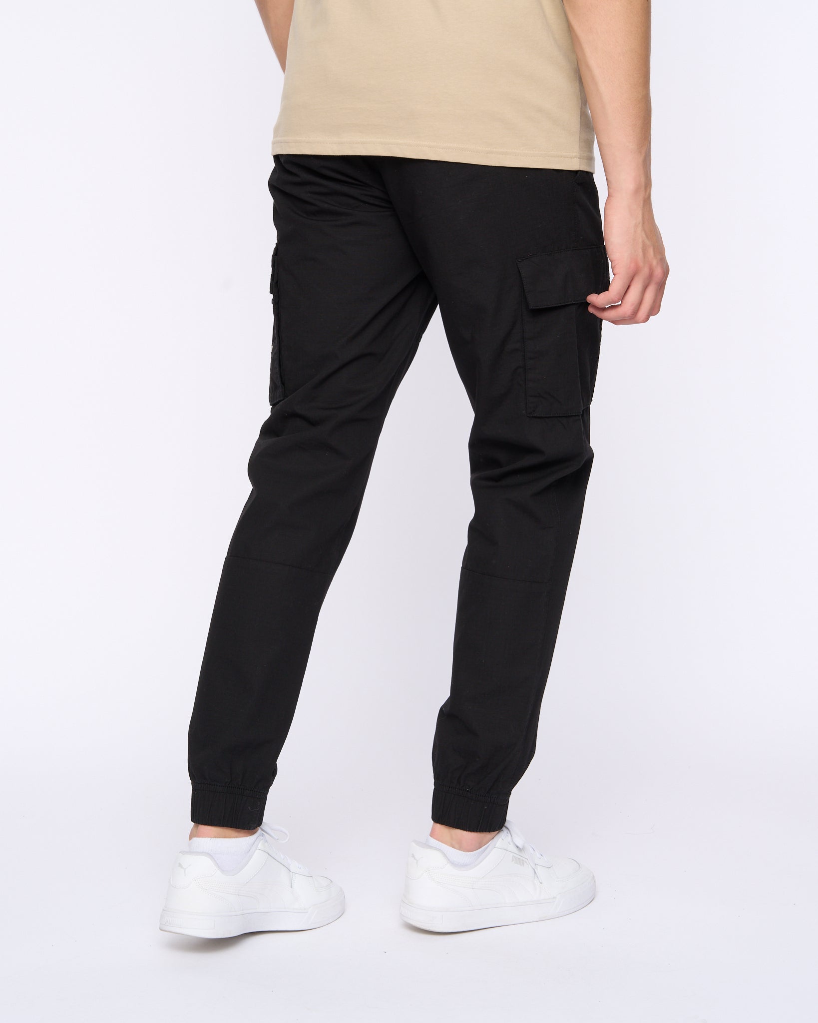 Duck & Cover Chesser Cargo Pants Black